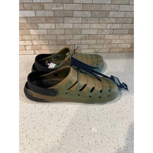 Nwt Rugged Shark Men's Comfort Clog Sandals - Picture 2 of 5